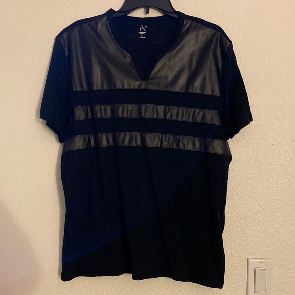 Mens T shirt